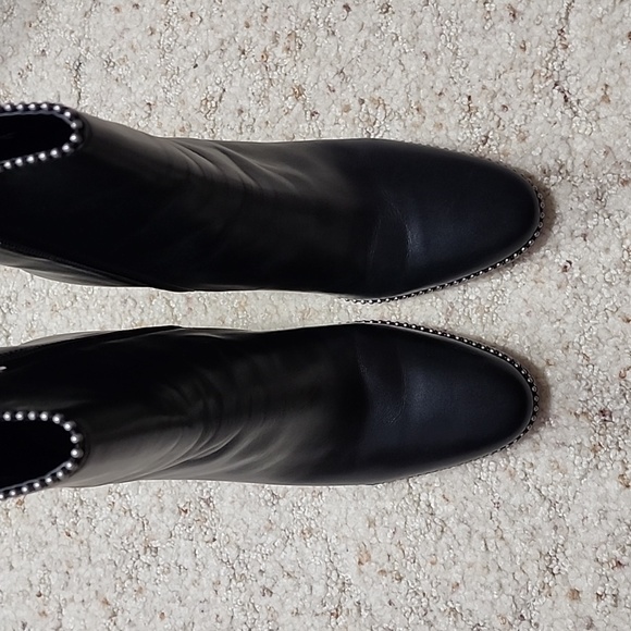 Coach Boots - Picture 2 of 6